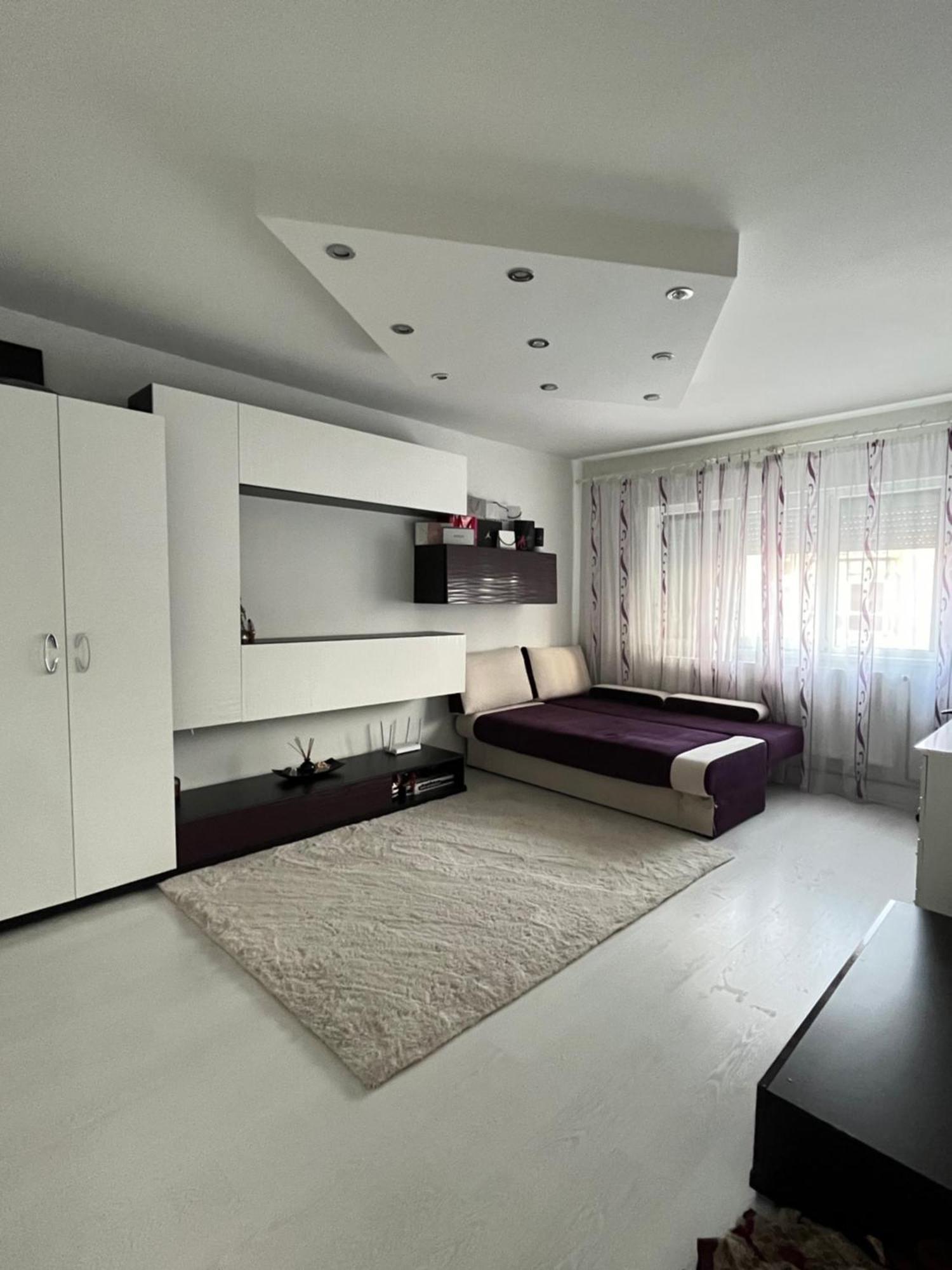 2 Bedroom Apartament, Free Parking Αράντ Εξωτερικό φωτογραφία